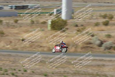 media/Apr-20-2025-AHRMA (Sun) [[393a79c373]]/Race/Group 11 early race/Turn 4b/